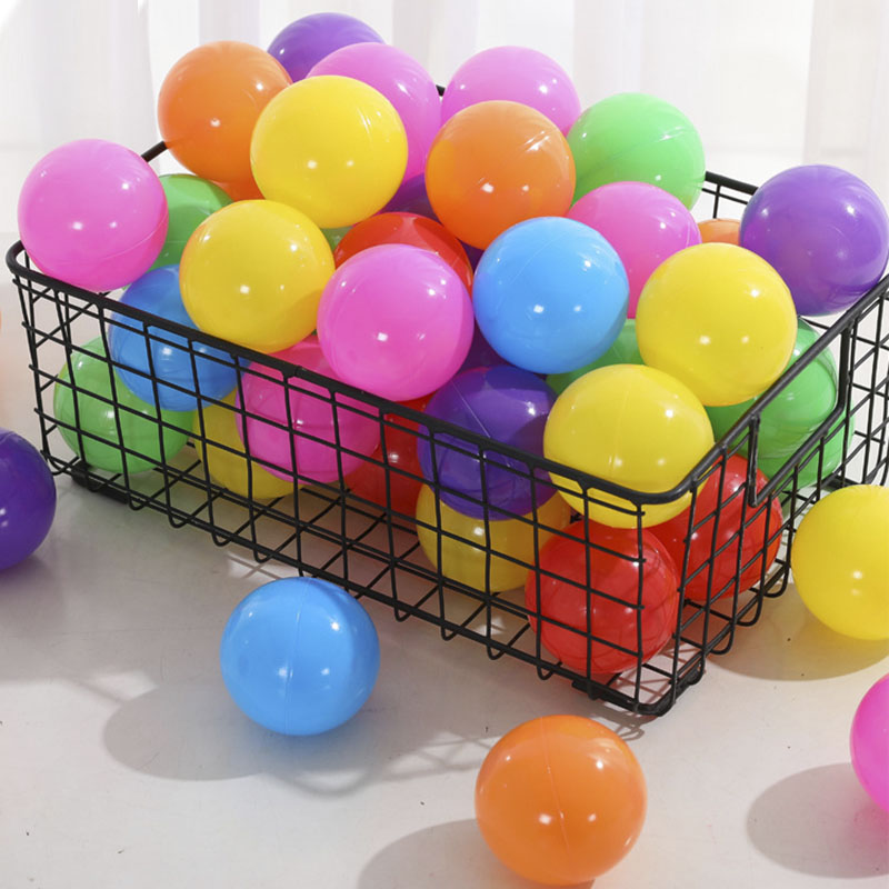 Piłeczki do basenu z plastiku  – Kids Toys Under 50 recenzja i cena